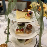 スイーツがとても美味しかった。クレープのえんしゅつも素敵だっ