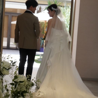 挙式後の退場シーン