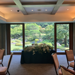 高砂の後ろに緑が広がります|774416さんの国際文化会館(International House of Japan)の写真(2554314)