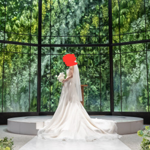 写真映えするチャペル|774476さんのアルモニーソルーナ表参道/テイクアンドギヴ・ニーズウェディングの写真(2562857)