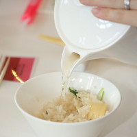 GOHAN de フランクス　締めはお出汁をかけて