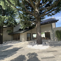 明治記念館側の挙式会場、洗練された印象でした。