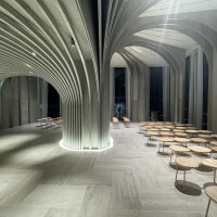 夜の雰囲気も素敵です。