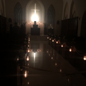 チャペル内装、電気消した場合|774734さんの南青山ル・アンジェ教会の写真(2555634)