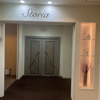 披露宴会場ストーリアのドア。