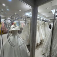 ドレスショップが式場内にあるので、打ち合わせの際に便利