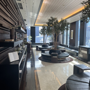 エレベーター開けてすぐの控え場所です。フロアですね|774735さんのザ マグナス 東京(THE MAGNUS TOKYO)の写真(2557675)