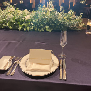 当日、新郎新婦はこちらでお食事をいただきます。|774735さんのコンラッド東京の写真(2593710)