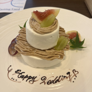 まさかの、ウエディングケーキミニバージョン頂きました。|774735さんのザ マグナス 東京(THE MAGNUS TOKYO)の写真(2557694)