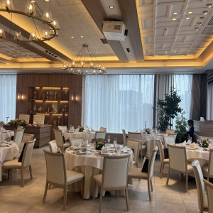 披露宴会場右側の窓から資生堂のビルが見えます|774735さんのザ マグナス 東京(THE MAGNUS TOKYO)の写真(2557678)