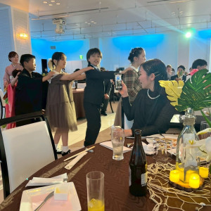 ちびっ子達のケーキ入場|774739さんのマリアージュ下関の写真(2555713)