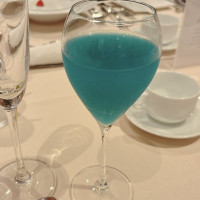 カラフルなカクテル