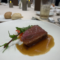 最後に出てきたメインのお肉です