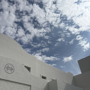 空と白の構造物が素敵です|774758さんのHOTEL GREGES（オテルグレージュ）の写真(2557254)