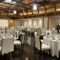 孔雀の間の披露宴会場です。