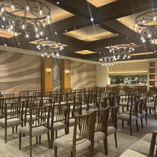 大人数向けの披露宴会場