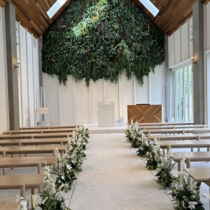 白と緑の雰囲気がいいチャペル|774818さんのWEEKEND HOUSE  （ウィークエンドハウス）の写真(2556307)