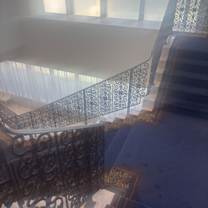 フラワーシャワーは室内で出来るので雨でも安心です|774818さんのアルマリアン 福岡（ALMALIEN FUKUOKA）の写真(2556522)