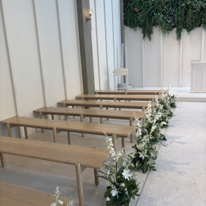 椅子に背もたれがないので、広々と感じます|774818さんのWEEKEND HOUSE  （ウィークエンドハウス）の写真(2556303)