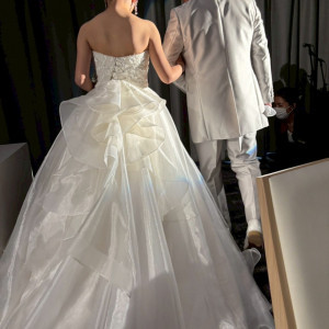 披露宴ではベールとネックレスを外して、ピアスを変えました|774851さんのホテルロイヤルクラシック大阪の写真(2559805)