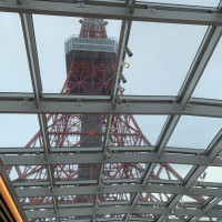 挙式会場の展示から東京タワーが見れます