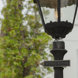 入り口ライト|774881さんのアーヴェリール迎賓館（岡山）/テイクアンドギヴ・ニーズウェディングの写真(2562169)