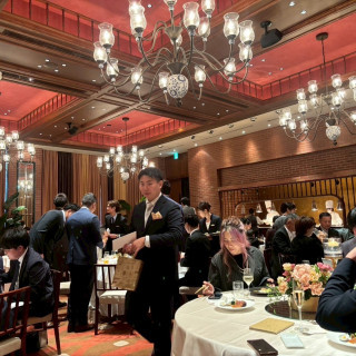 披露宴会場　全体