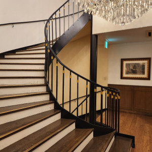 写真撮影できる螺旋階段|774942さんのマリエール山手(Marriyell YAMATE)の写真(2558501)