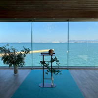 海チャペル正面