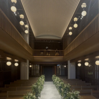 木目と緑のコントラストが美しかった