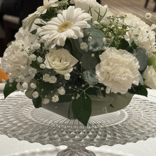 披露宴のテーブルのお花