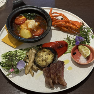 料理が冷めないように提供できるように考えられていて素敵でした