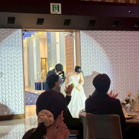 披露宴会場入場