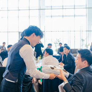 プレゼントリレー|775110さんのノートルダム神戸/FIVESTAR WEDDINGの写真(2603547)