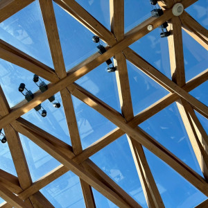 木目が特徴的なチャペル|775136さんの瀬良垣島教会/アールイズ・ウエディングの写真(2557572)