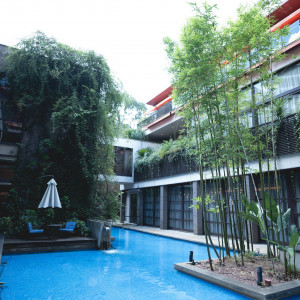 披露宴横のプール外観|775138さんのWITH THE STYLE FUKUOKA（ウィズ ザ スタイル フクオカ）の写真(2557630)