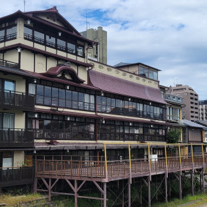 川側からの外観|775175さんのFUNATSURU KYOTO KAMOGAWA RESORT(登録有形文化財)の写真(2557844)