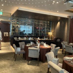 披露宴会場の親族のソファ席|775210さんのThe Opera(オペラ)の写真(2558051)