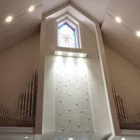 式場の代名詞、立派なチャペル