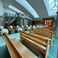 挙式会場の参列者席