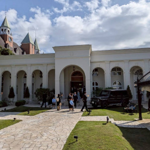 ガーデンとプールがあってオシャレ|775302さんのアーセンティア迎賓館(柏)/テイクアンドギヴ・ニーズウェディングの写真(2558780)