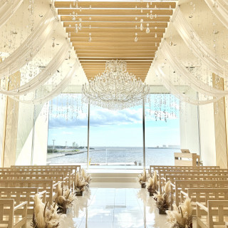 海の見えるチャペル