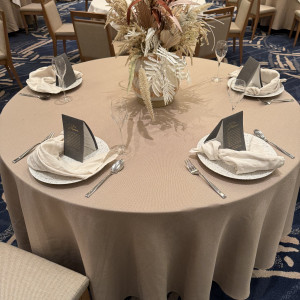 青の披露宴会場のテーブルコーディネート|775481さんのAMANDAN SAIL～アマンダンセイル～の写真(2559908)