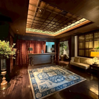 入ってすぐのクローク場所です。