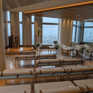 参列者の一番後ろの景色です。