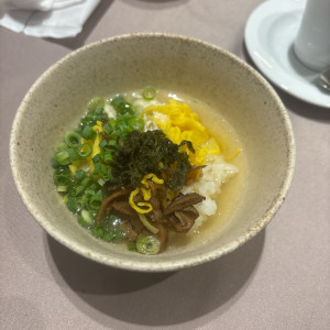 プレミアムブッフェ:鶏飯|775502さんのTHE BAYSUITE SAKURAJIMA TERRACE（ザベイスイートサクラジマテラス）の写真(2561659)