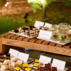 ガーデン、デザートビュッフェ|775527さんのザ・リーヴス プレミアムテラスの写真(2560363)