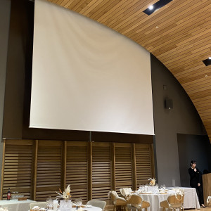 大きなスクリーンが2面にあります|775572さんのCentral Terrace TOKYO（セントラル テラス トーキョー）の写真(2560982)