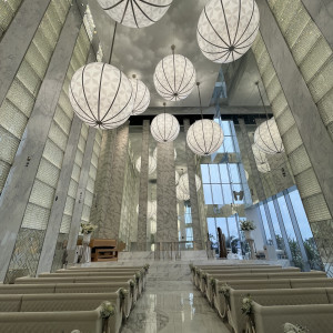 天井の高いチャペル|775574さんのノートルダム大阪ONE/FIVESTAR WEDDINGの写真(2560645)