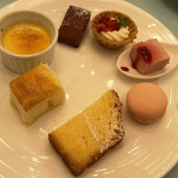 デザートブュッフェ